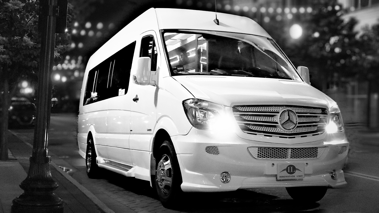 WHITE LIMO